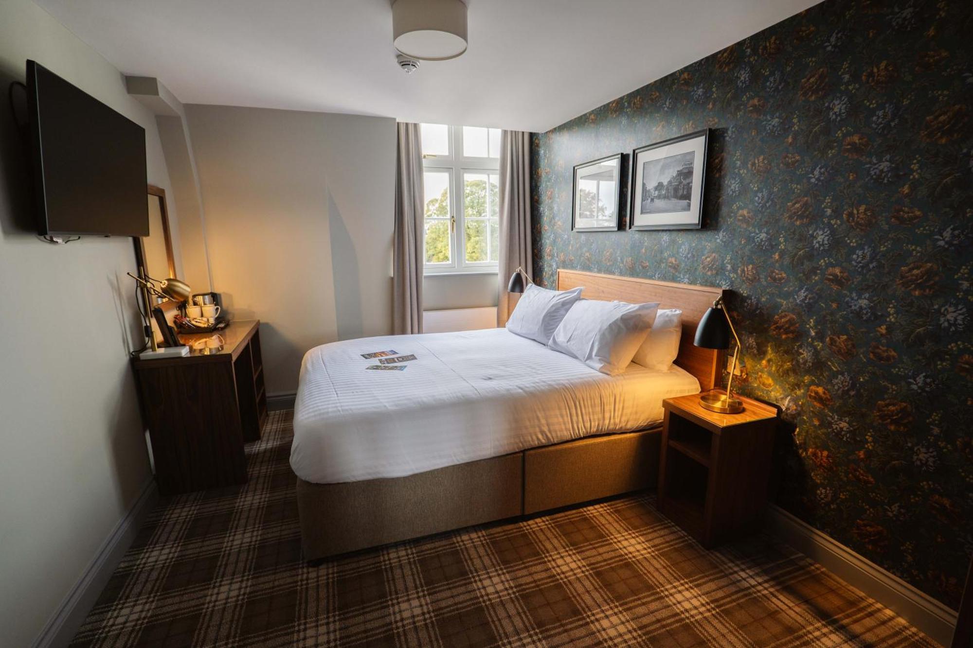 The Swallow Falls - The Collection Group Inn 3*