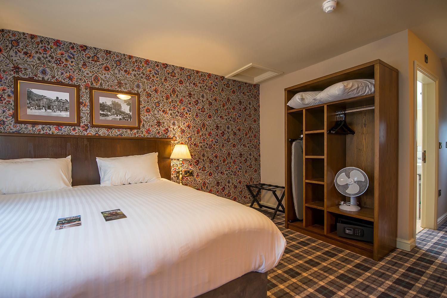 The Swallow Falls - The Collection Group Inn Betws-y-Coed